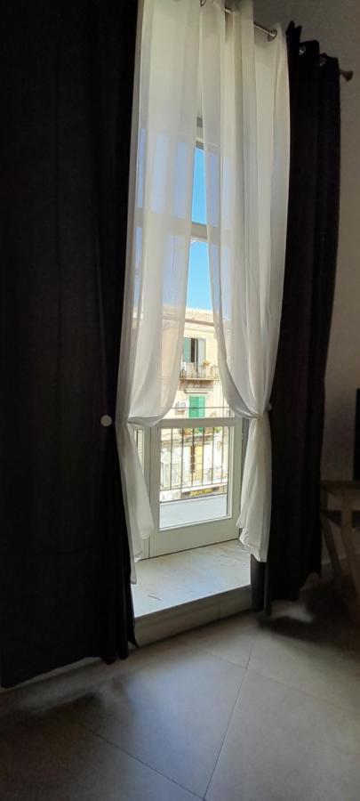 Ballarhouse Palermo Esterno foto